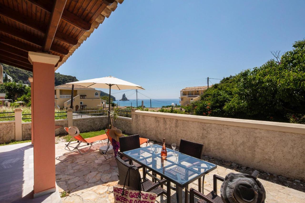 Amalia Cottages Агиос Гордиос Екстериор снимка