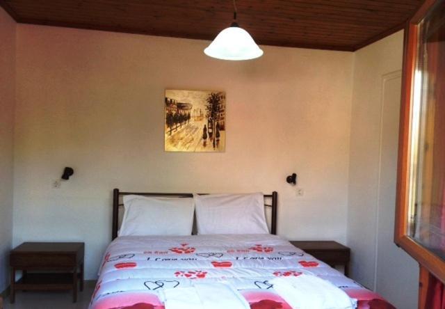 Amalia Cottages Агиос Гордиос Екстериор снимка